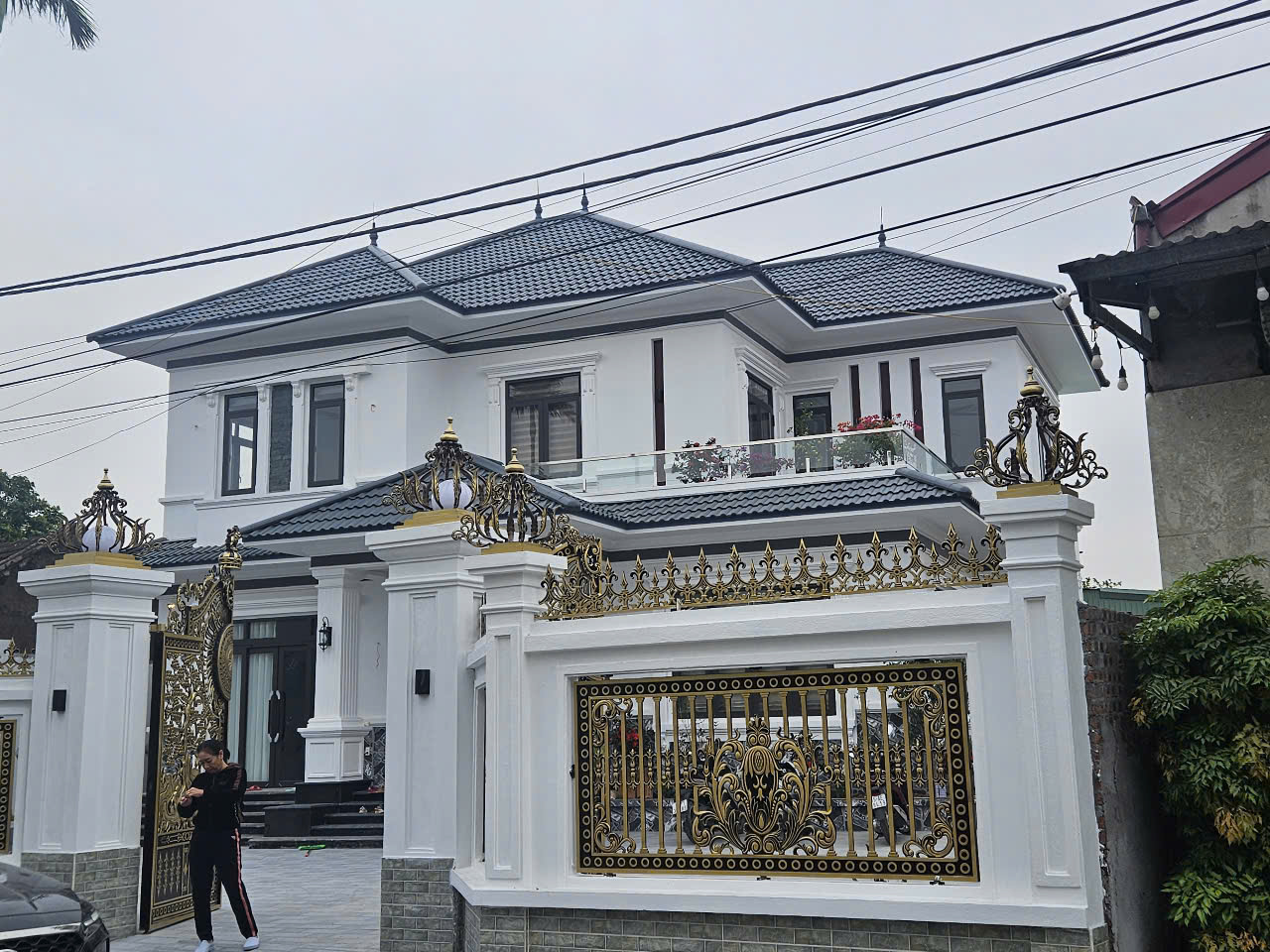 Thi công nhà 2 tầng mái nhật 5 phòng ngủ 150m2 đẹp tại Hải Phòng