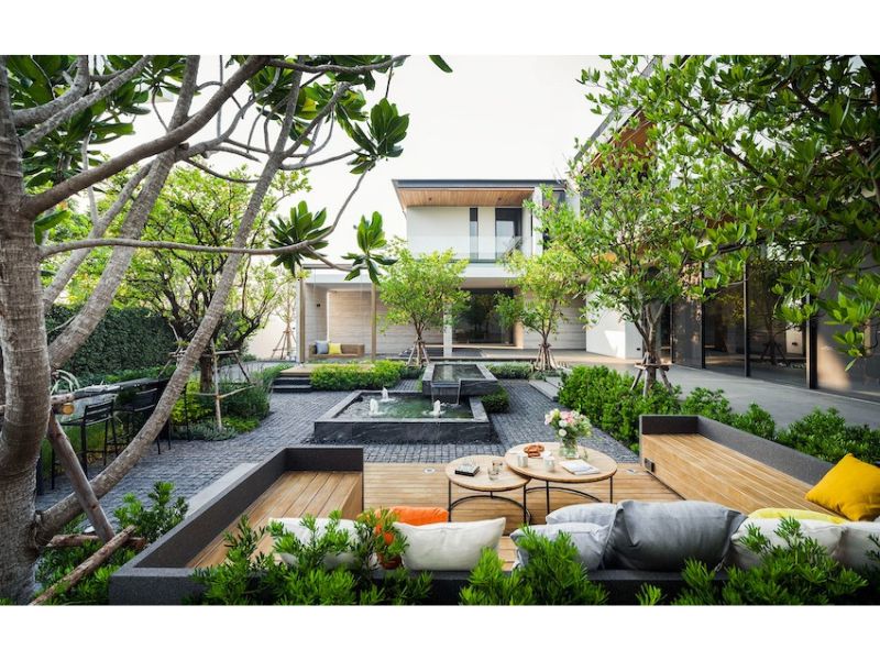 Nhà biệt thự 2 tầng có cảnh quan sân vườn đẳng cấp