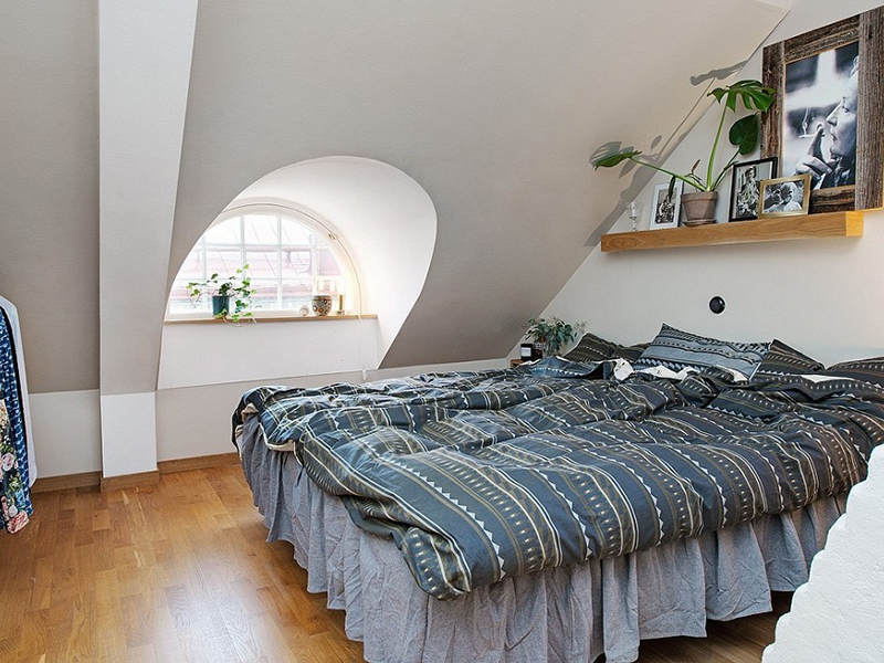 Thiết kế tầng gác mái thành phòng ngủ đầy sức sống