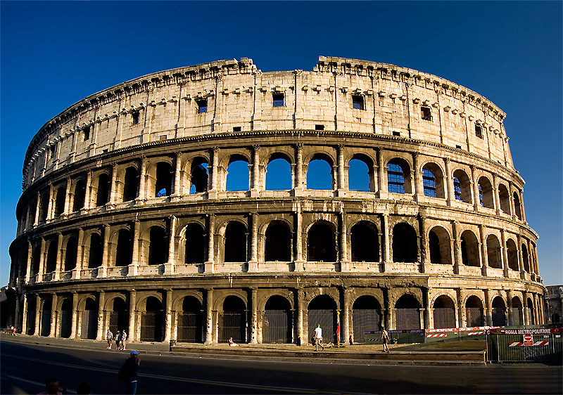 Hình ảnh đấu trường La Mã hoành tráng, quy mô với kiến trúc cổ đại