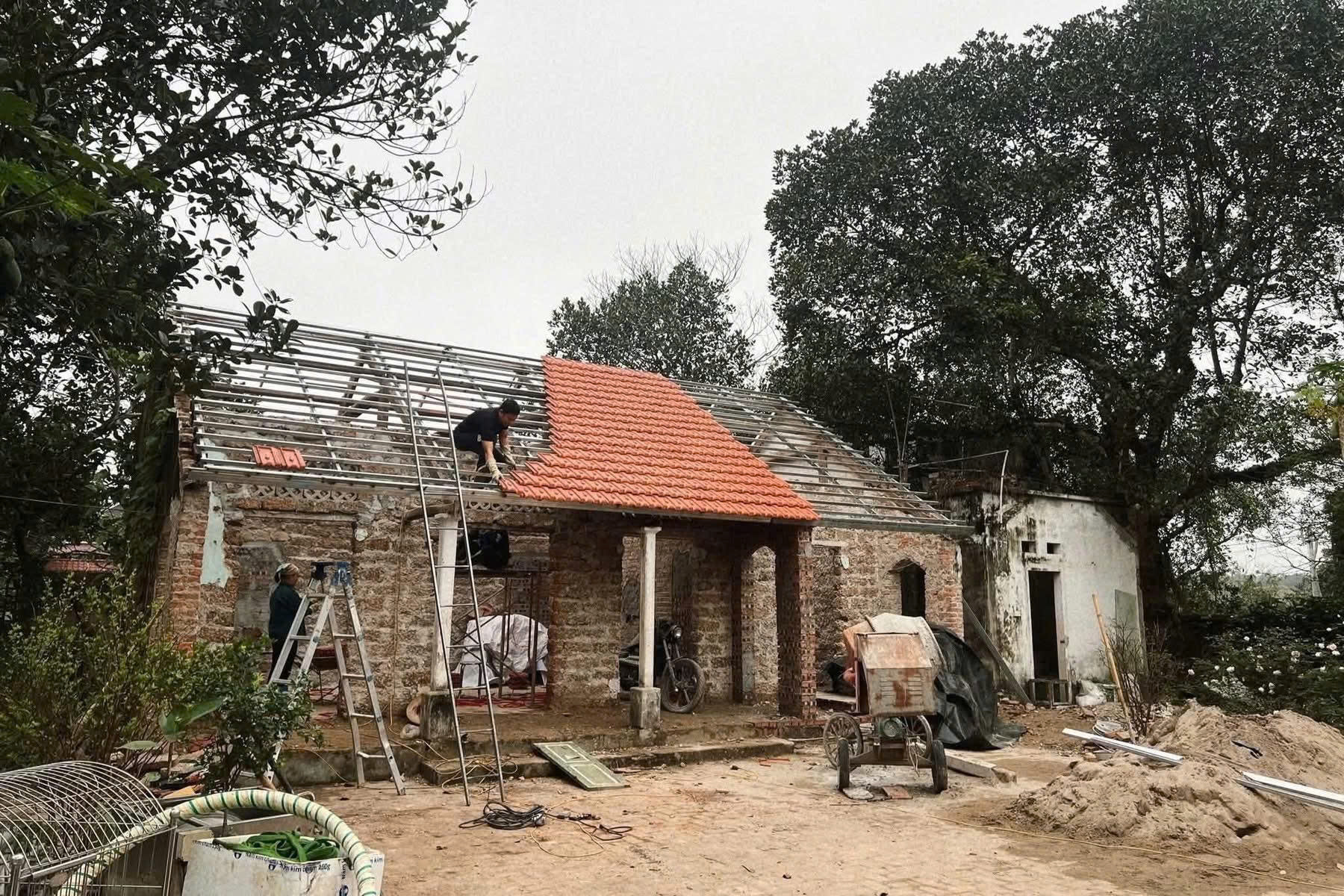 Giải pháp vì kèo lợp ngói cho vừa bền bỉ, chắc chắc lại đảm bảo tính thẩm mỹ