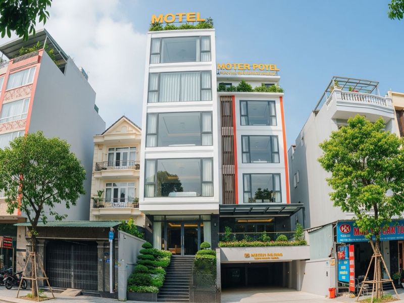 Không gian nhà nghỉ 5 tầng 30 phòng ngủ rộng