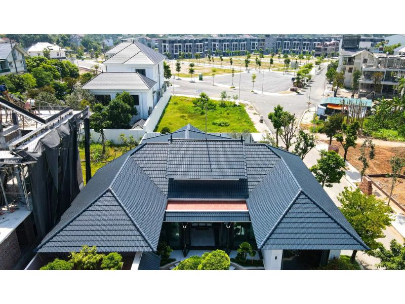 Nhà chữ U mái ngói nhật sang trọng
