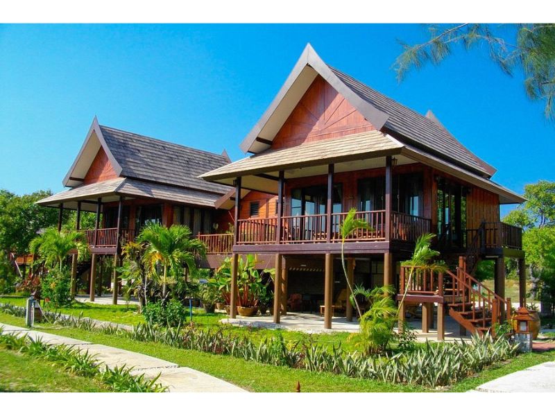 Homestay dạng nhà sàn cao ráo
