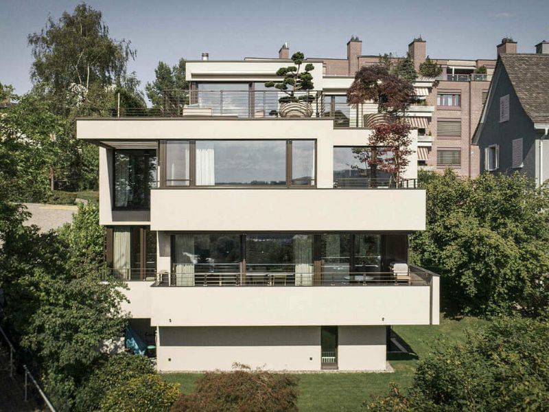 Công trình nhà mặt tiền 10m sâu 7m là sự điển hình cho kiến trúc hiện đại. 
