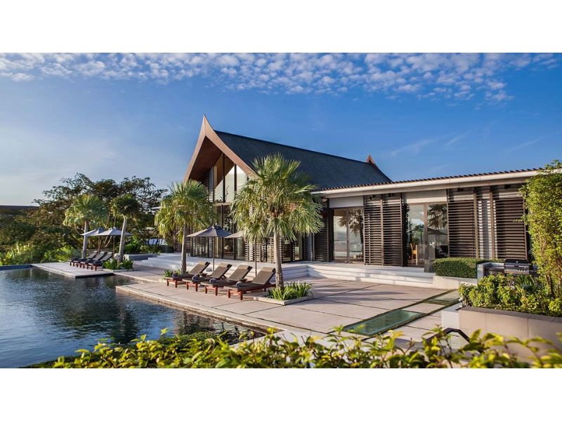 Biệt thự 1 tầng tọa lạc trên núi sang trọng
