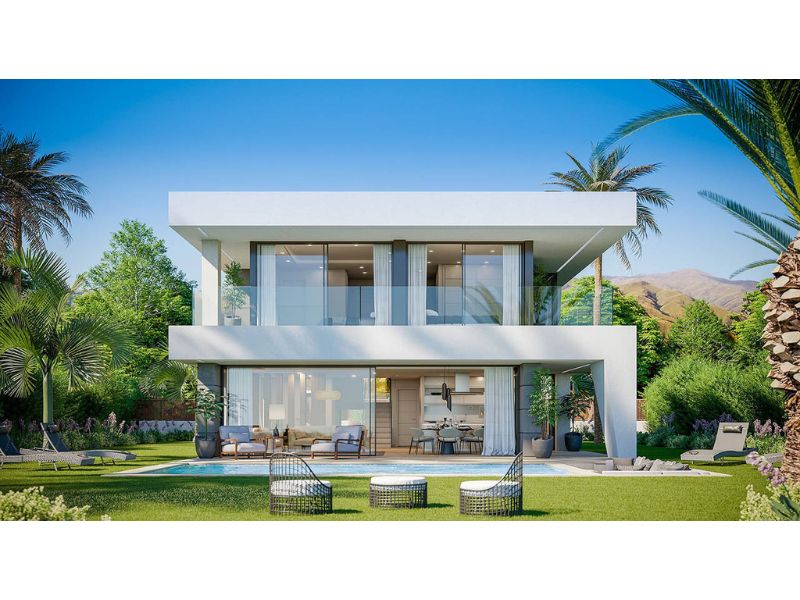 Biệt thự vườn 2 tầng có bể bơi và sân vườn bao quanh