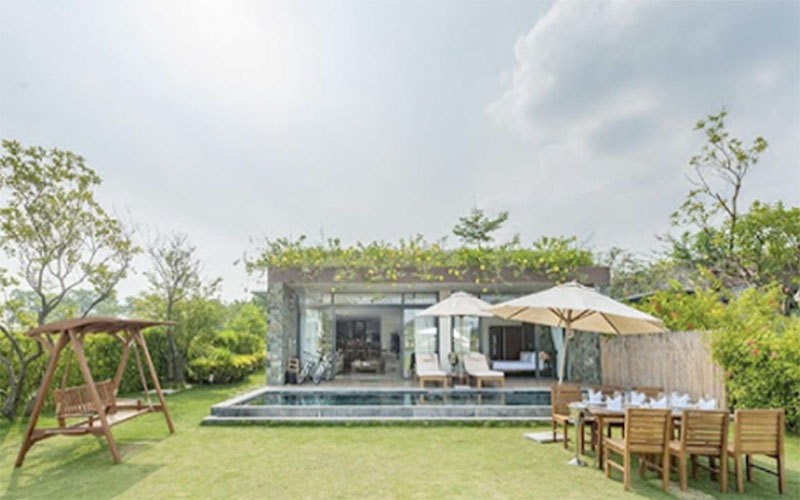 Mẫu Villa 1 phòng ngủ có bể bơi riêng được thiết kế gần gũi với thiên nhiên