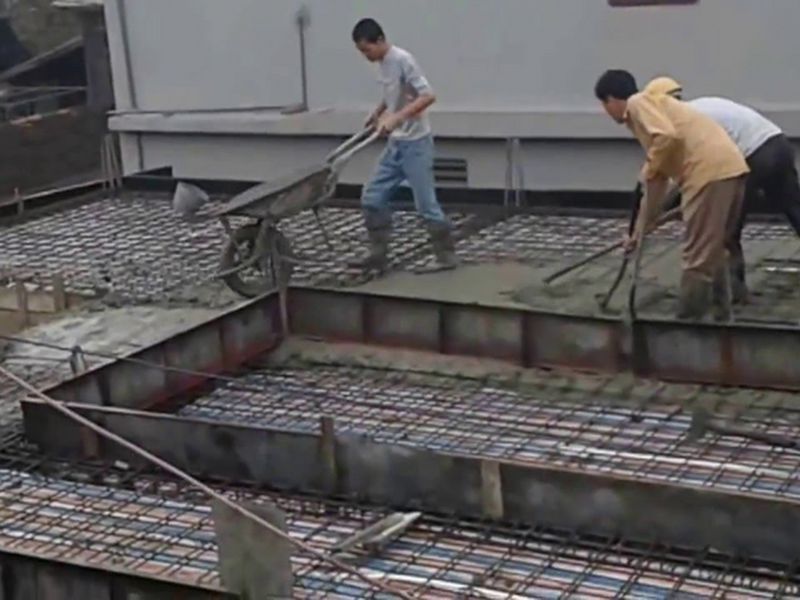 Sử dụng hệ thống mái bằng bê tông cốt thép cho mẫu nhà trệt 2 mặt tiền