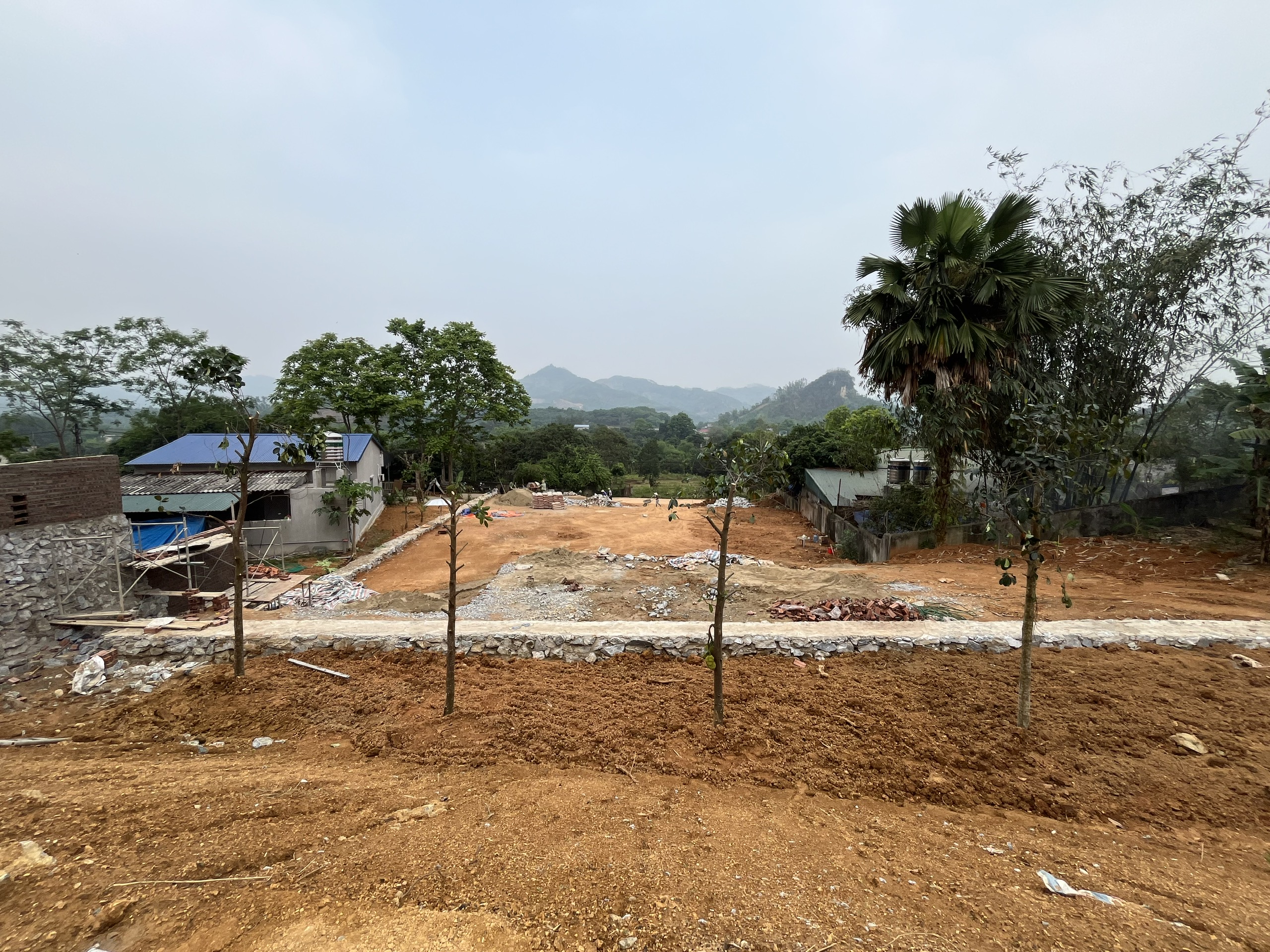 Khảo sát hiện trạng địa hình móng nhà 2 tầng