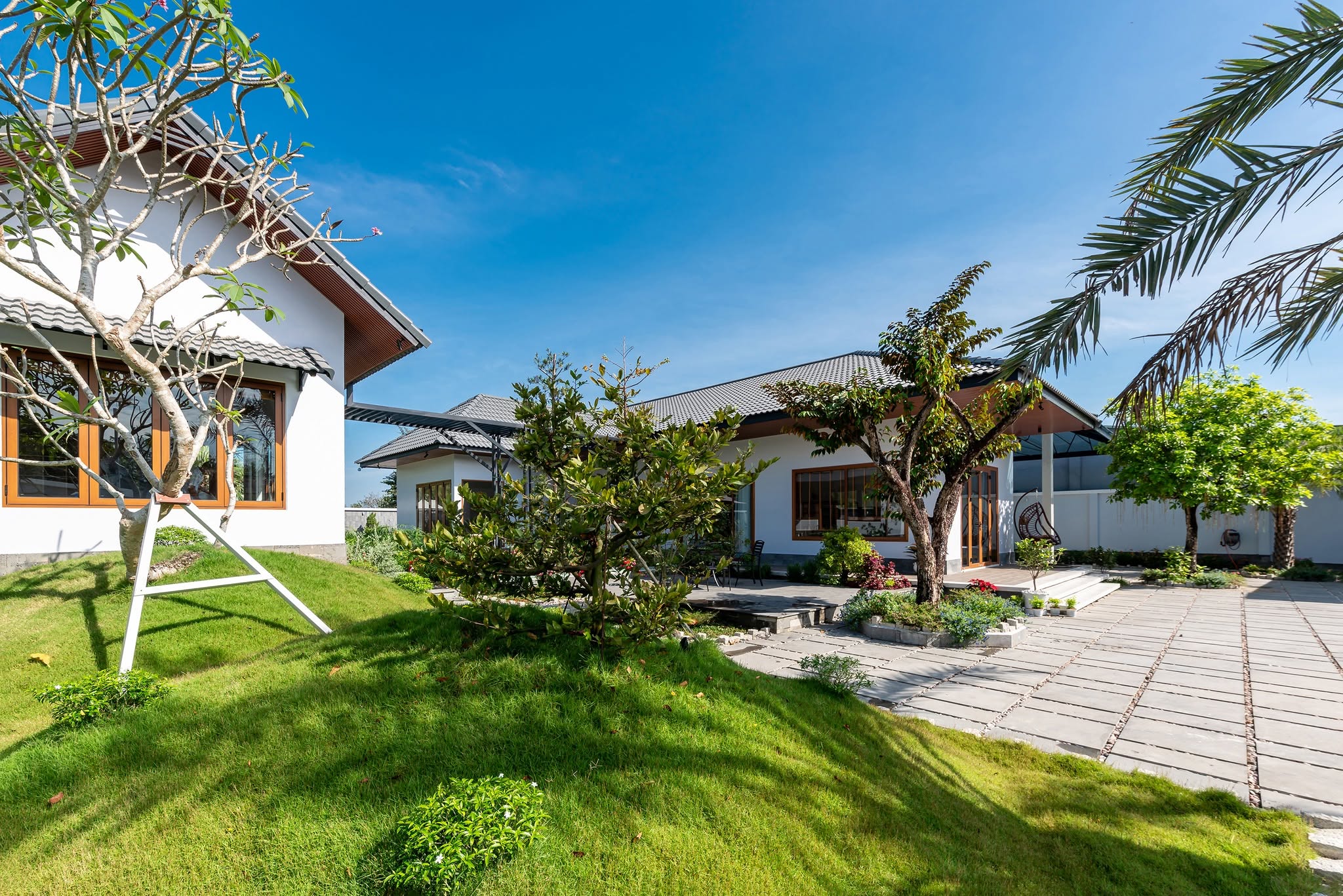 Thi công nhà cấp 4 sân vườn đẹp ở nông thôn