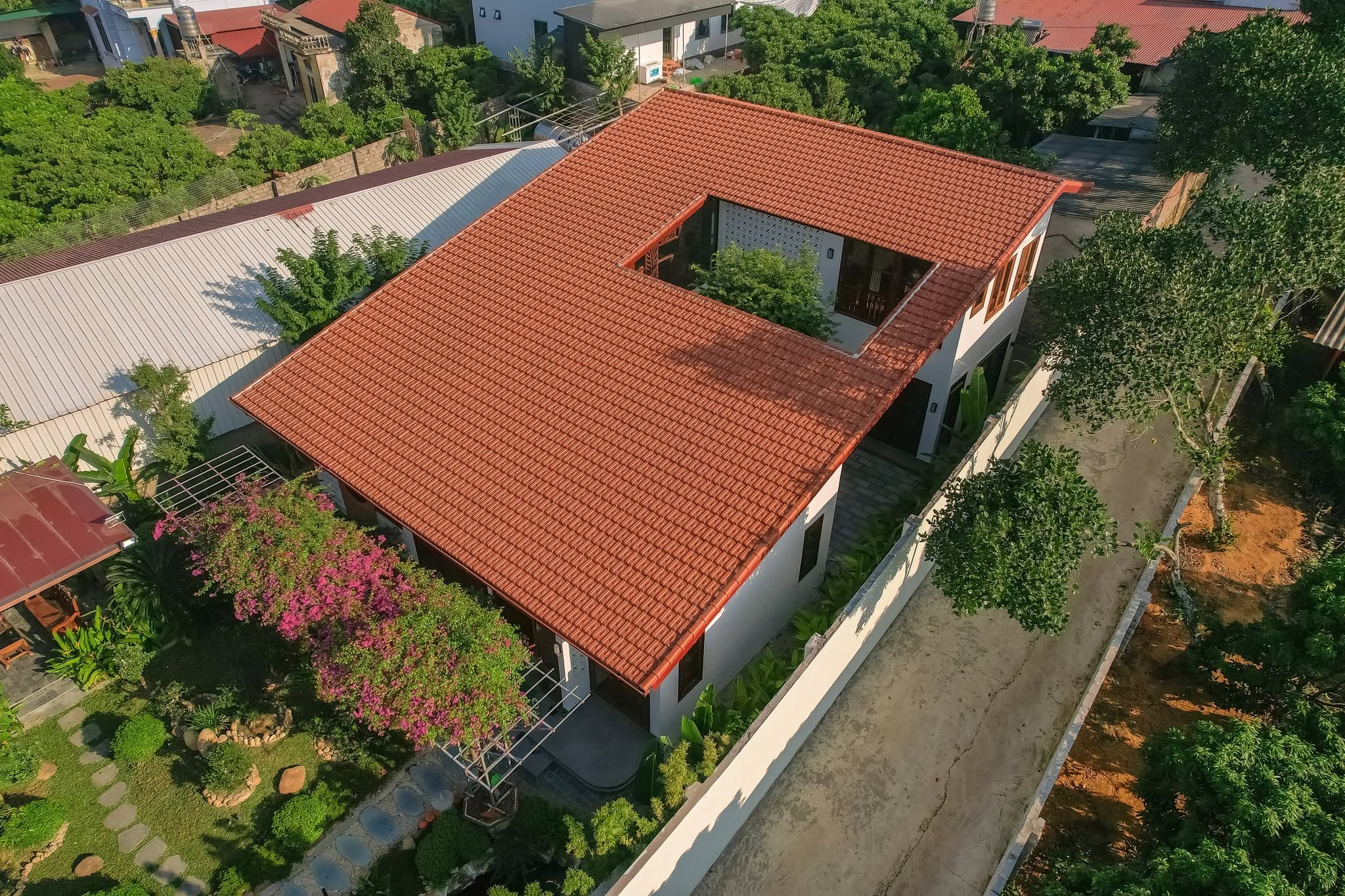 Xây nhà 1 tầng mái ngói hết bao nhiêu tiền 